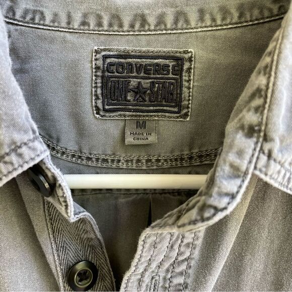 CONVERSE ONE STAR GRAY MEDIUM BUTTON UP SHIRT - Picture 3 of 9